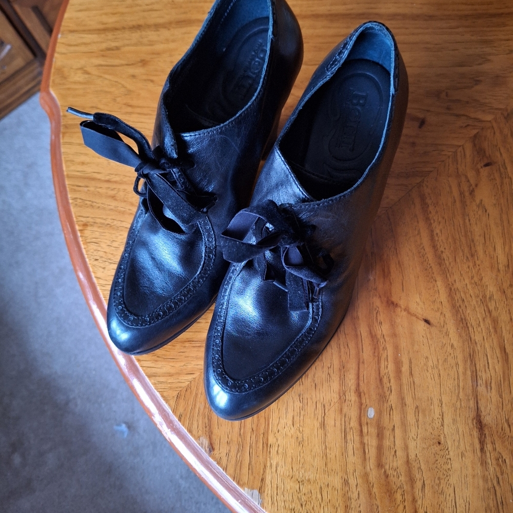 BORN shoes